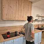 De La Luna Hostel